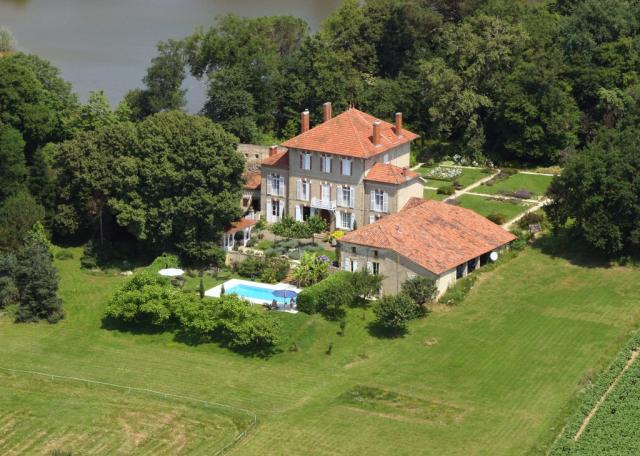 Chteau de lahitte